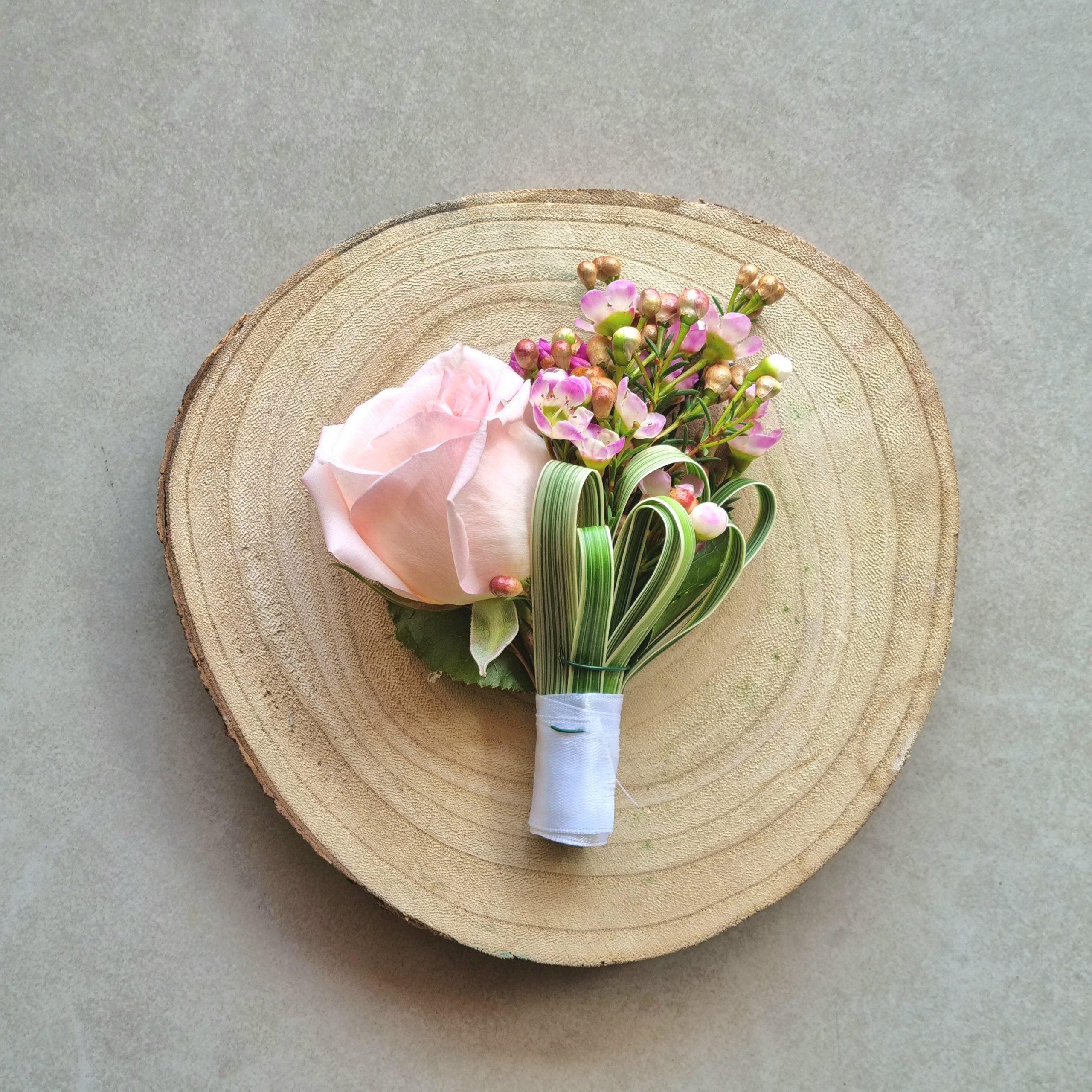 Promise Boutonniere