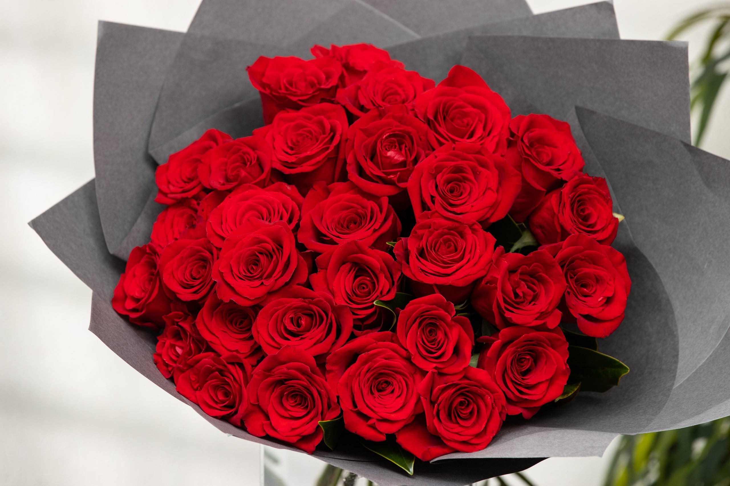 Khalis Red Roses Bouquet